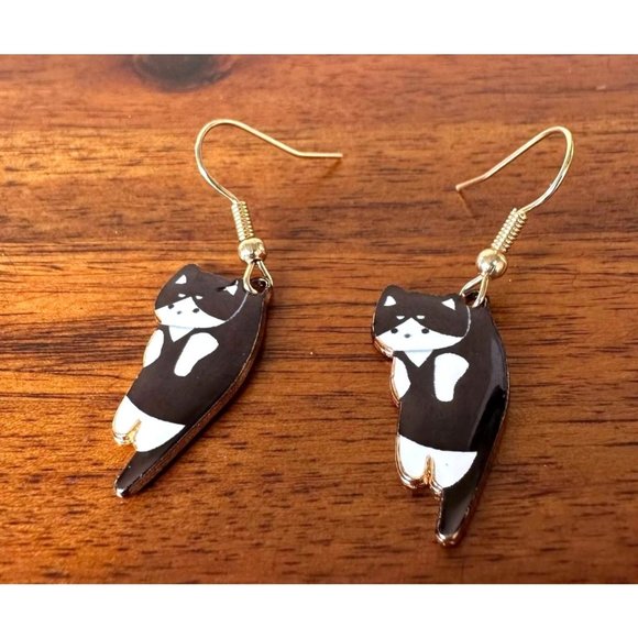 Cat Earrings New Black White Kitty Lover Dangle Hooks Christmas Birthday… - Picture 5 of 12